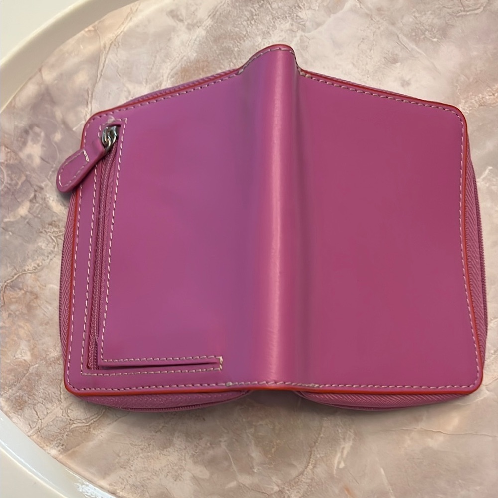 Baekgaard Pink Faux Leather Women's Wallet/Zip ID Card Holder - Picture 3 of 8